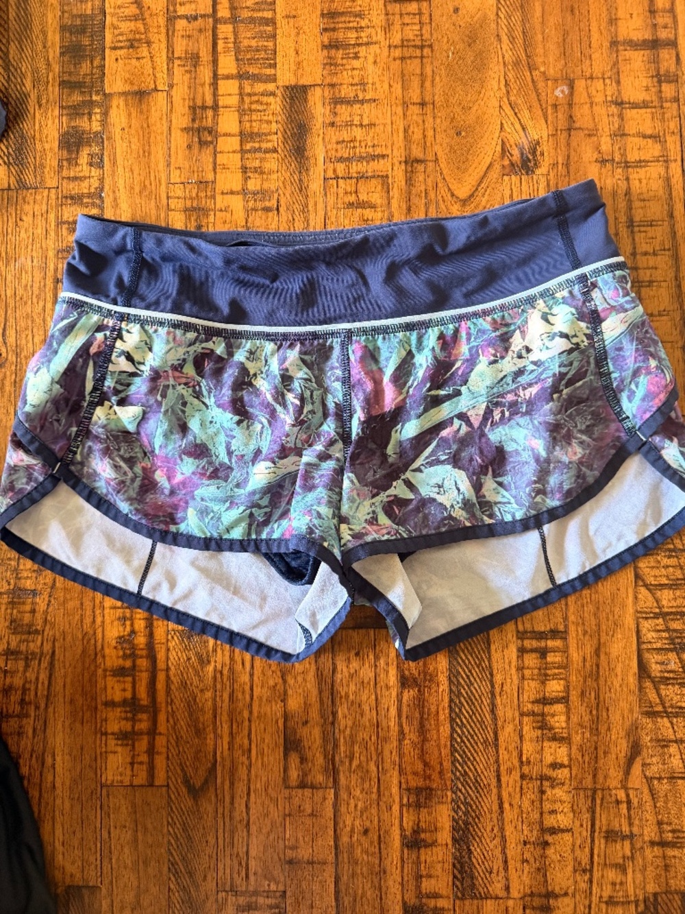 Lululemon speed shorts